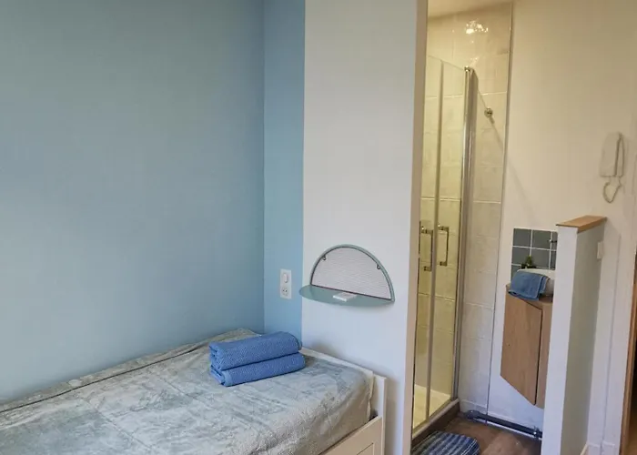 Studette Jole - Apartment *